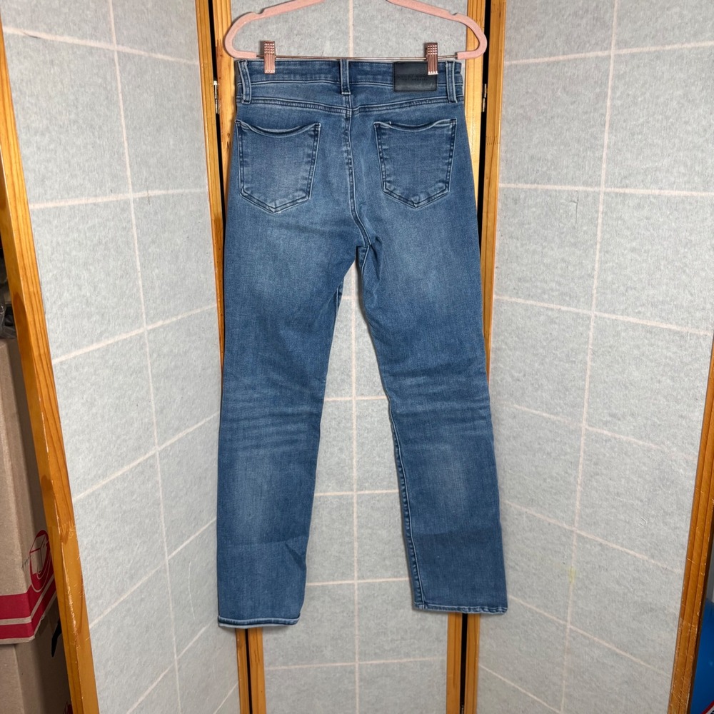 Silver Jeans Co Womens Suki Straight Jeans Medium Wash Size 28‎